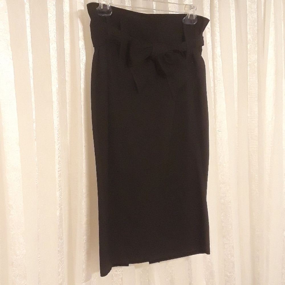 Hybrid high-waisted skirt with tie belt